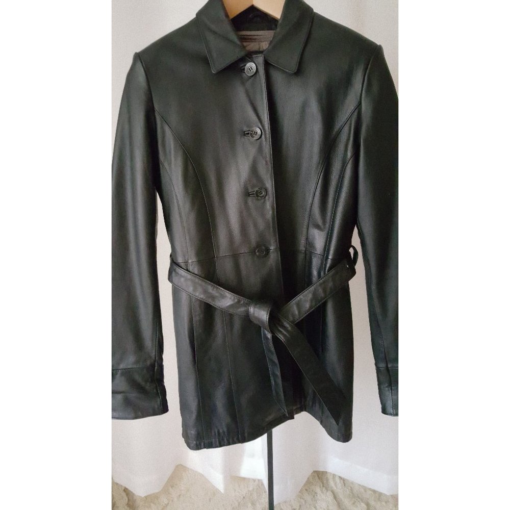 Ladies Wilson's Leather Jacket (size small)